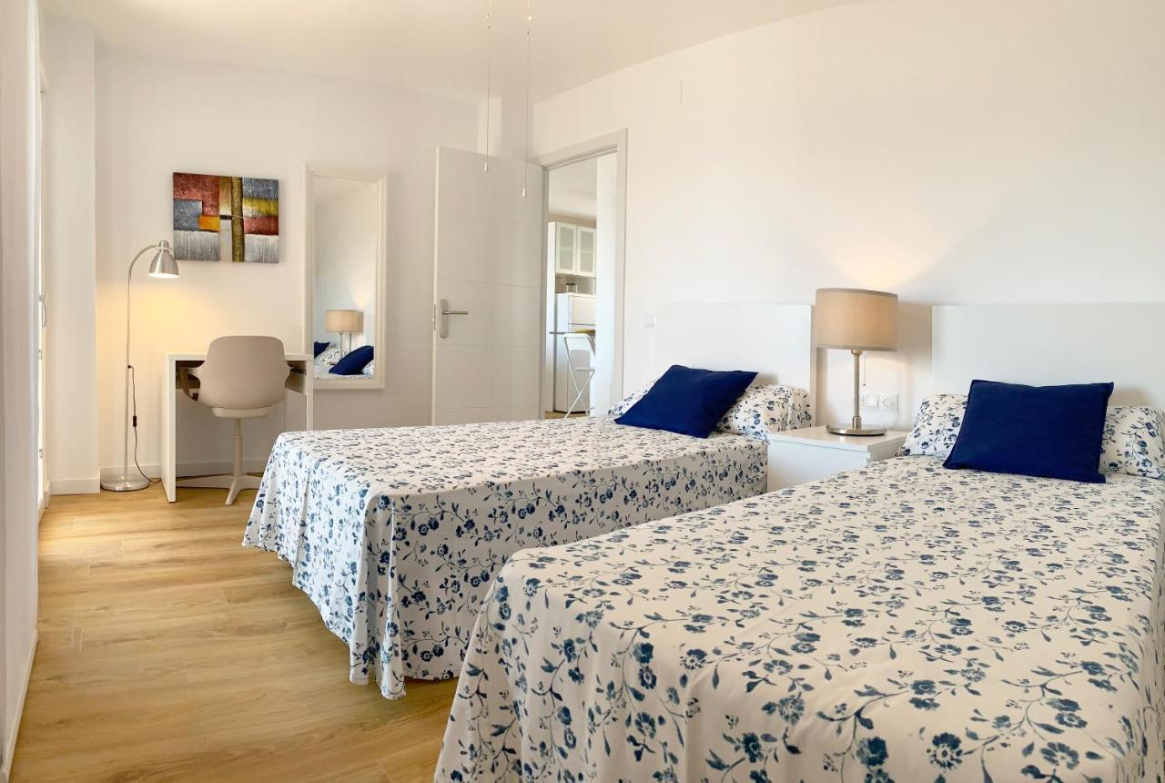 Malagadevacaciones - La Carihuela Palace Torremolinos Ngoại thất bức ảnh