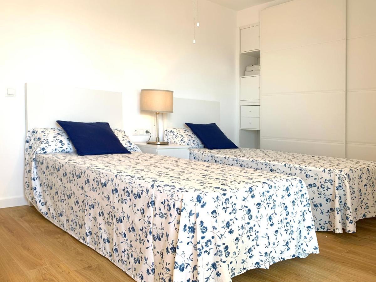 Malagadevacaciones - La Carihuela Palace Torremolinos Ngoại thất bức ảnh